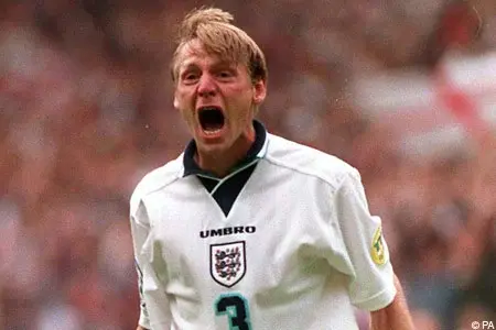 stuartpearce96PA_450x300.webp