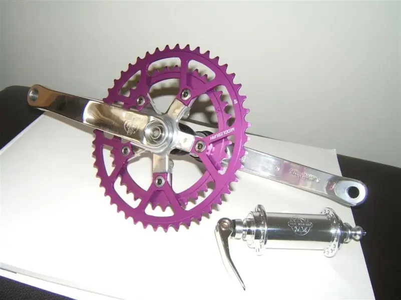 White Industries USA 002 (Custom).webp