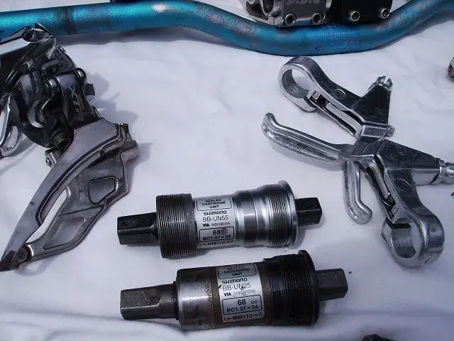 lots of bits 002.webp