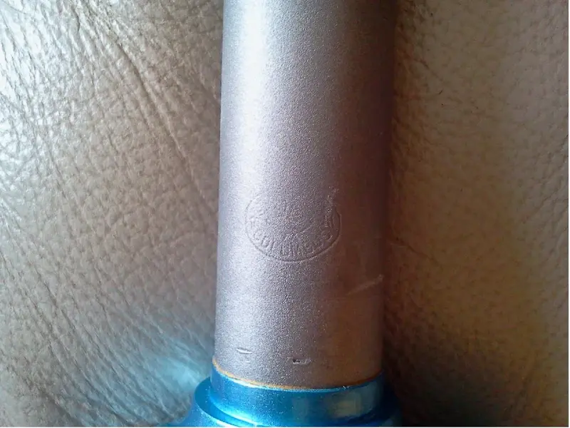 Columbus stamp on fork steerer.webp