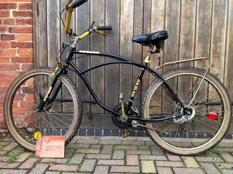 retro peugeot.webp