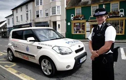 kia_soul_shaker_police_car.webp