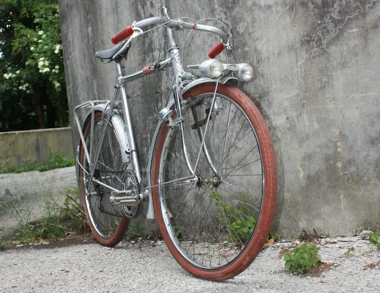 bell 50s Pellisier2.webp