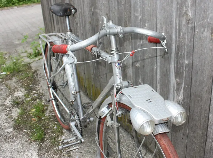 bell 50s Pellisier3.webp