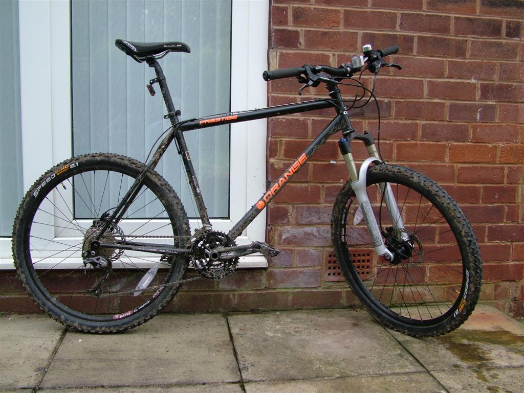 Orange Prestige S (2008) 2