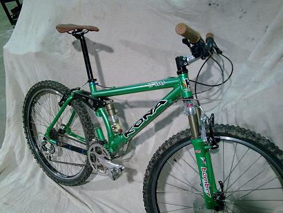 Kona U'hu 1998