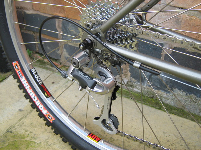 LAVADOME DRIVE REAR