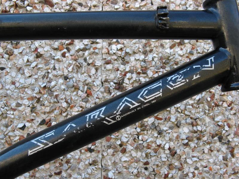 Kili pro downtube