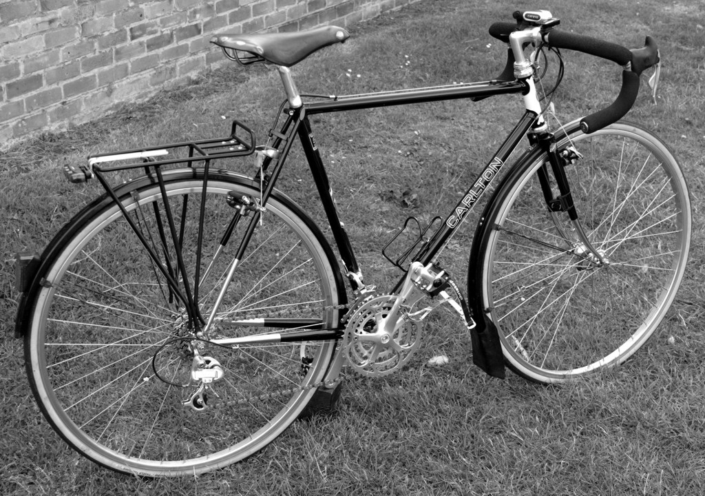 carlton_mono