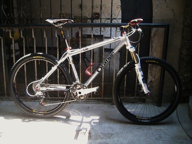 Papsy's Orange E8