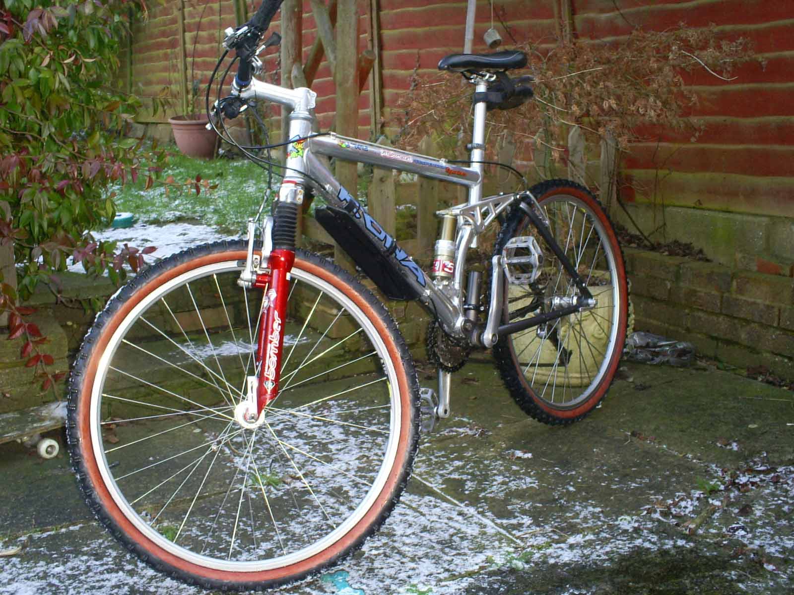 Kona U'Hu 1997