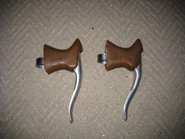 Dia Compe Levers 001