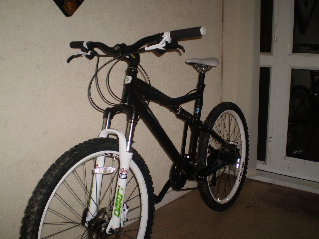 PB050002
