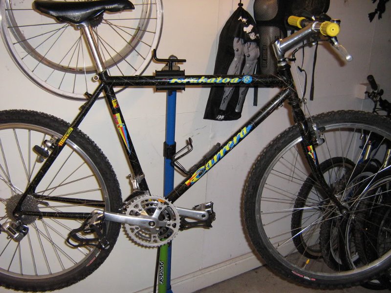 1990 Carrera Krakatoa.