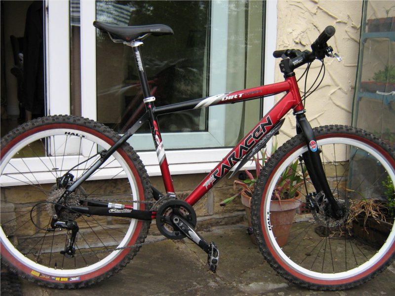 2003 Saracen Dirttrax.