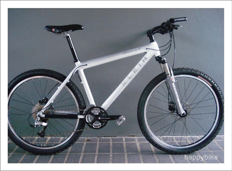 2004-(Silver-cloud)